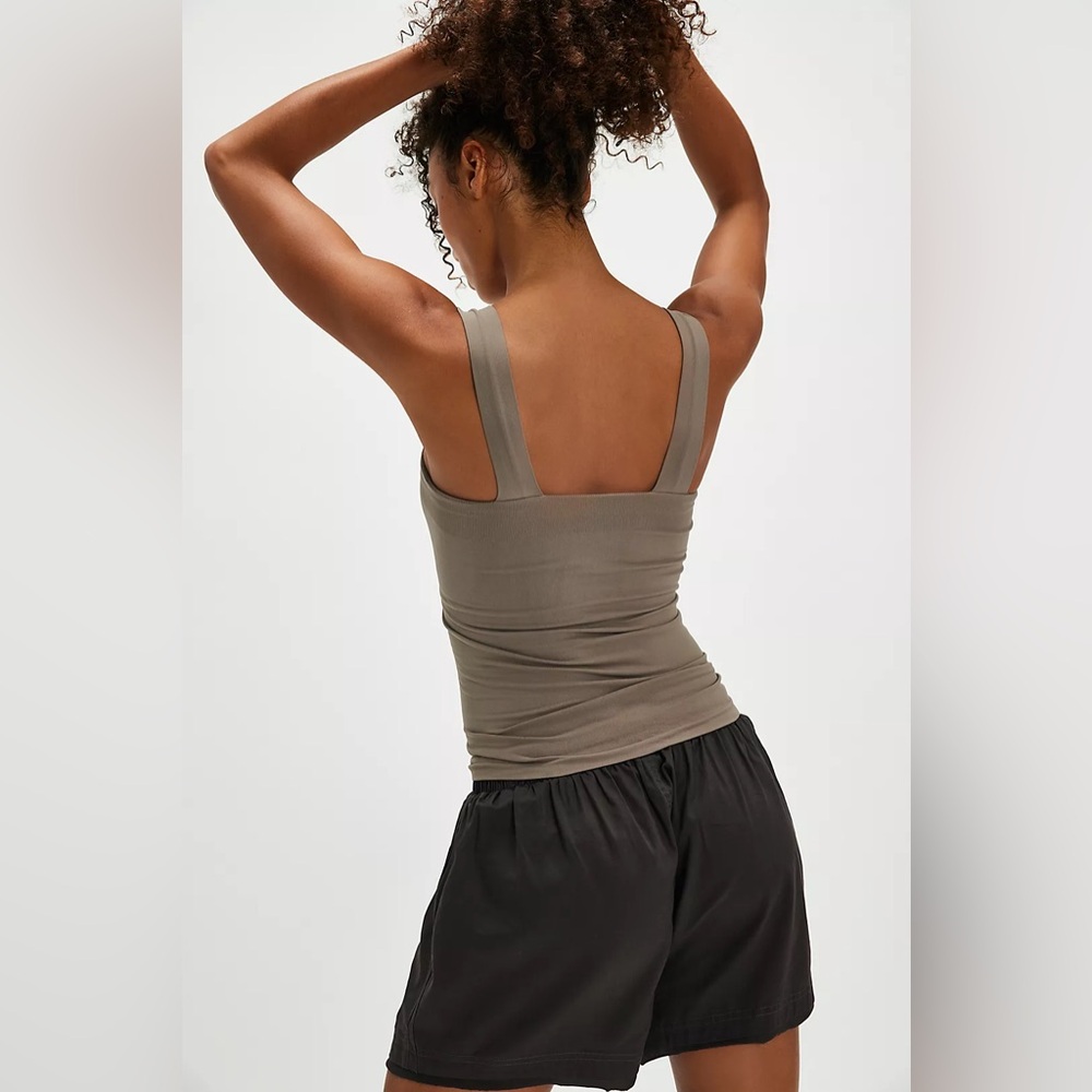 NWT Free People• Clean Lines Square-Neck Tank Grey Size L/XL built in bra - Picture 3 of 8